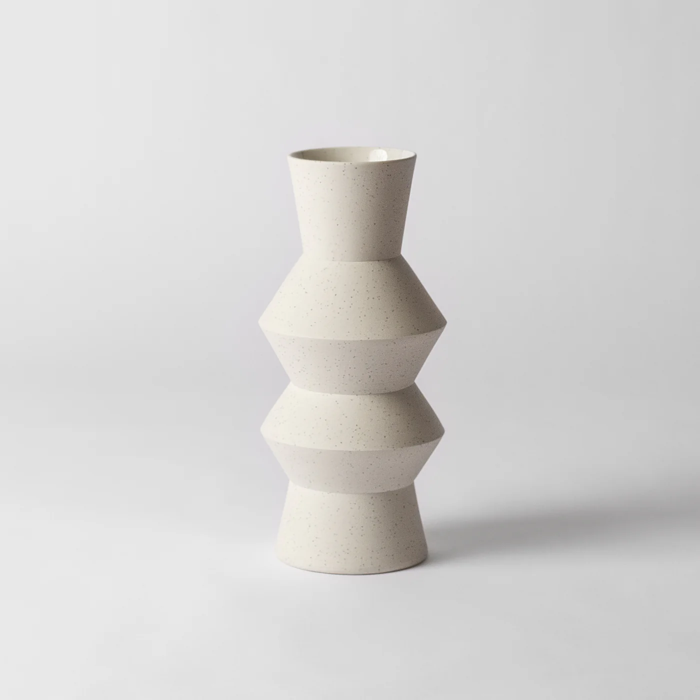 Flekk Angular Vase, M
