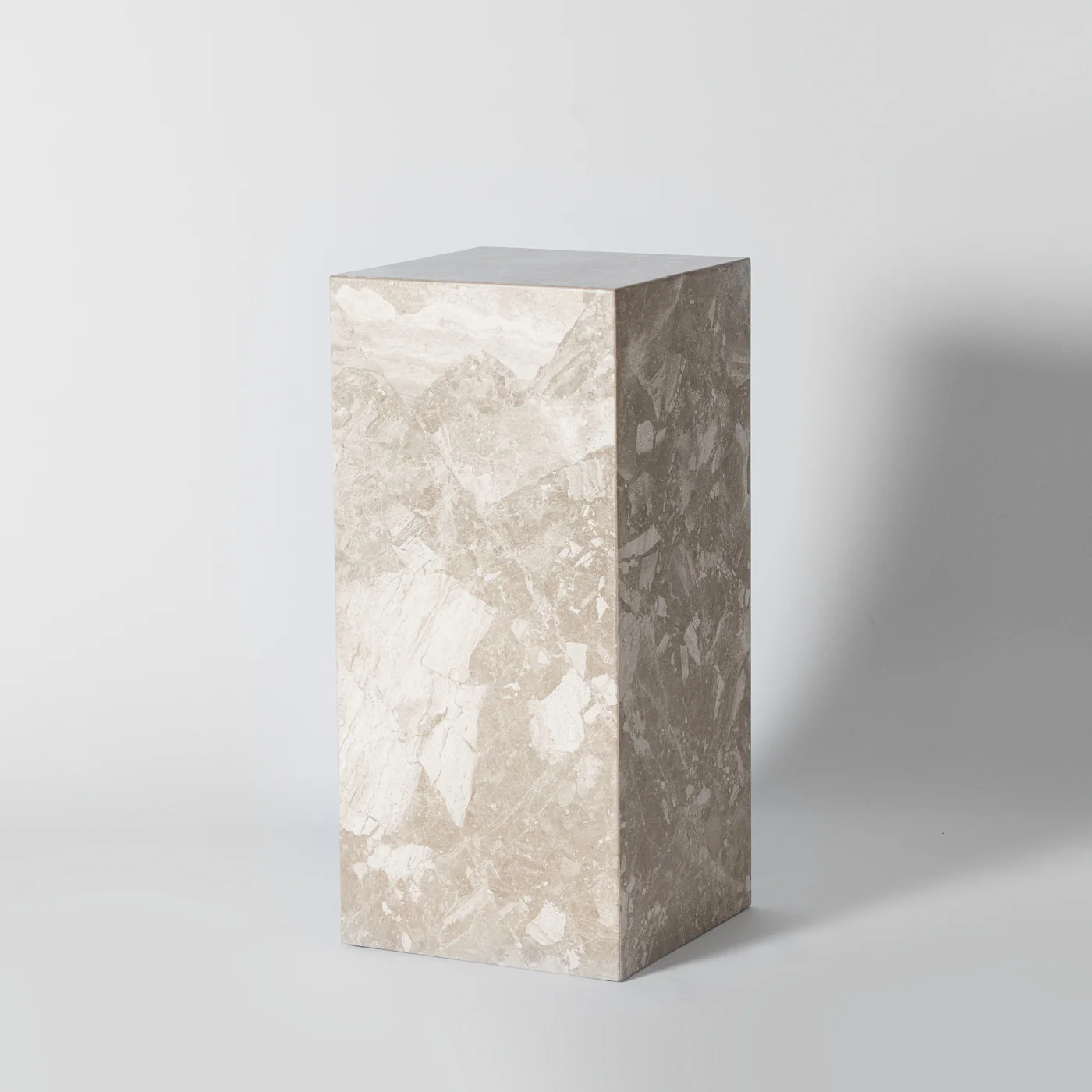 Orbis Marble Plinth - Image 2