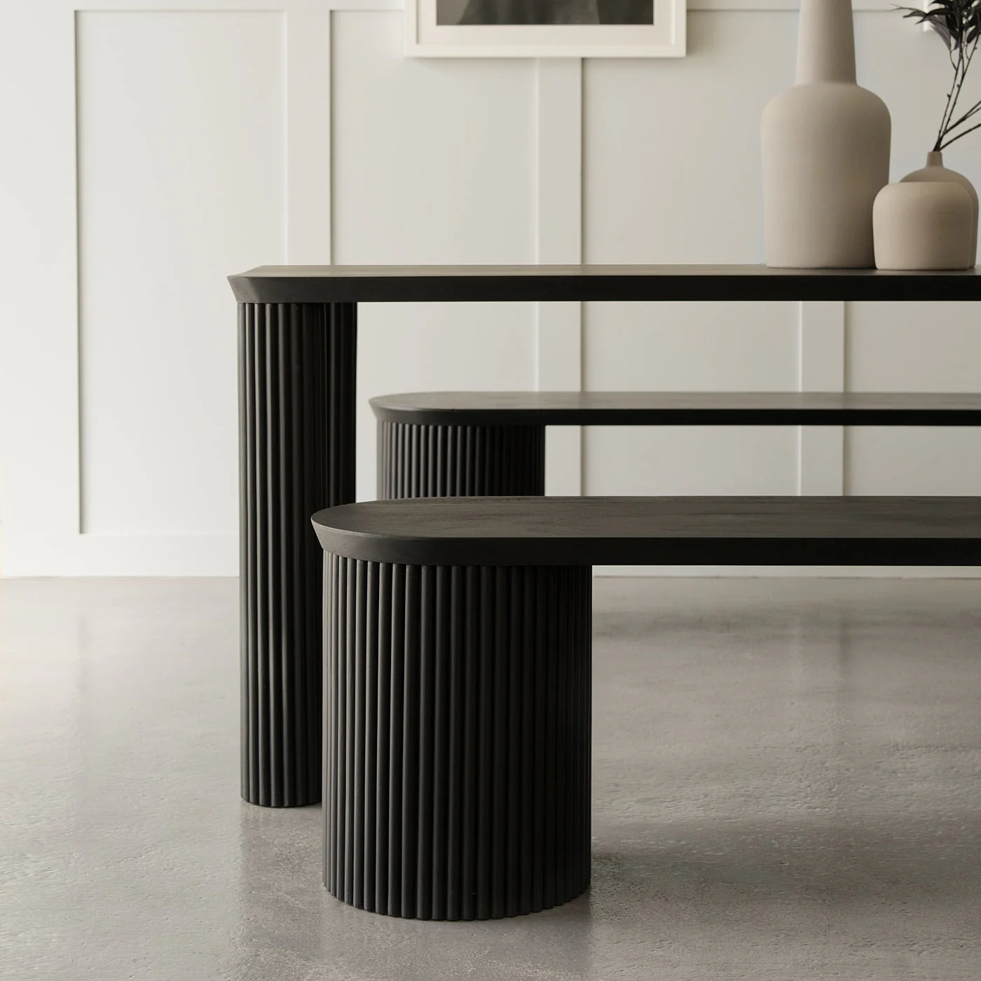 Larsen Ribbed Black Dining Bench Short - Image 2