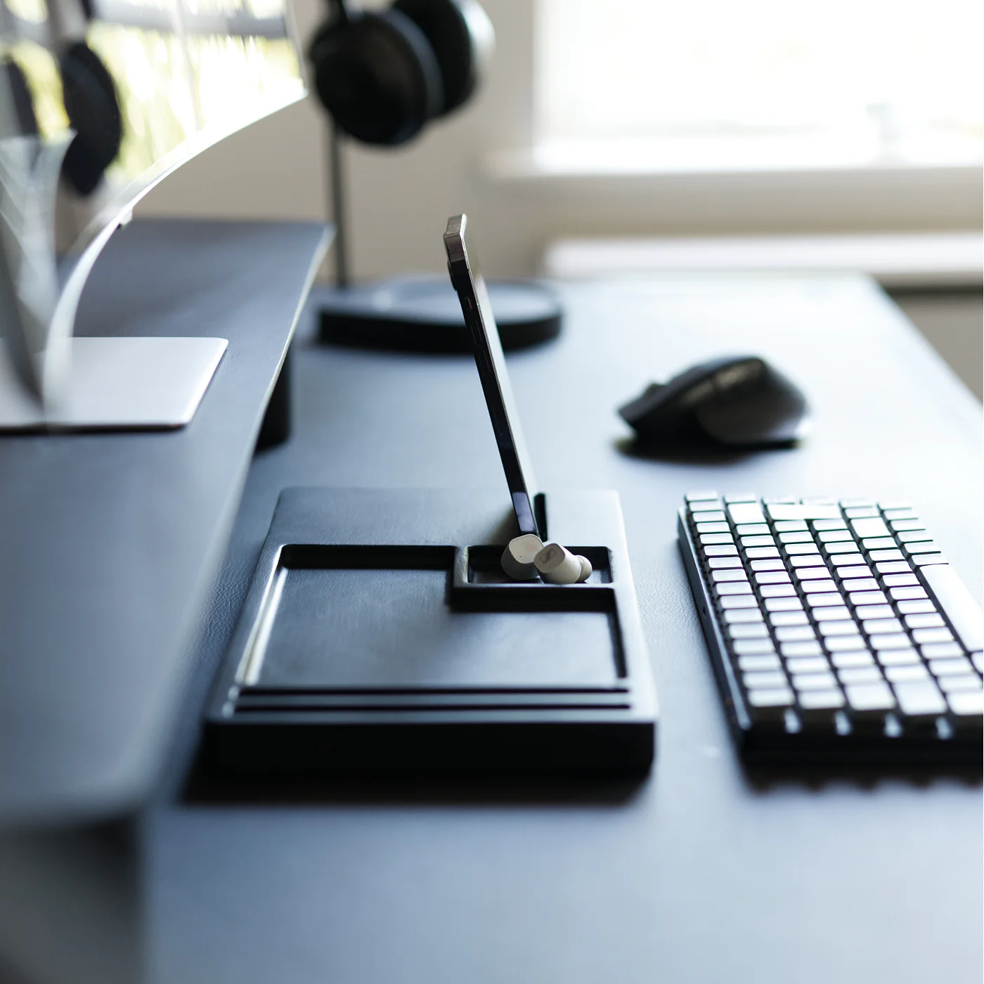 Studio Black Desk Tidy - Image 2