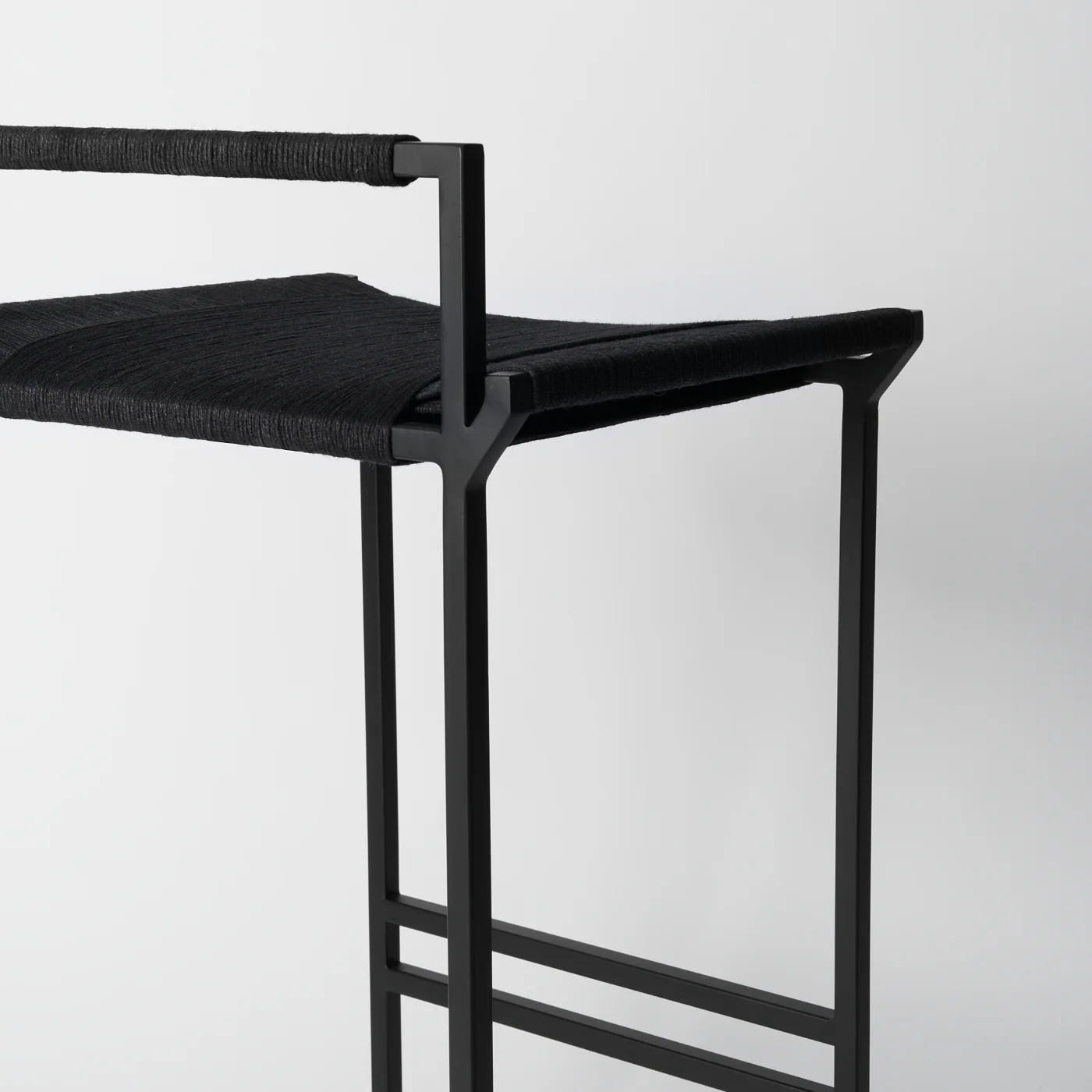 Wapu Woven Bar Stool Black - Image 3